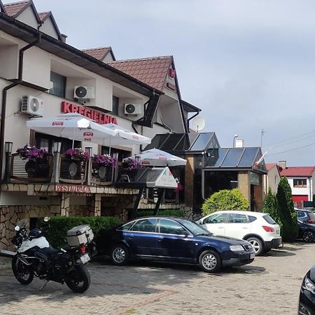 Отель Labirynt Ломжа Экстерьер фото